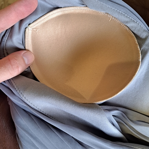 Davids bridal Bellini special occasion criss cross back halter dress size 2 - Picture 4 of 8